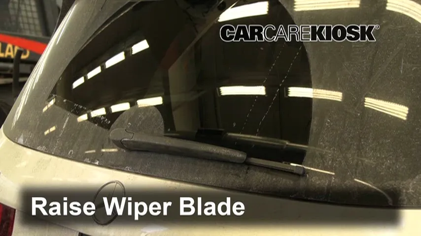 2020 Mercedes-Benz GLB250 4Matic 2.0L 4 Cyl. Turbo Balais essuie-glace arrière